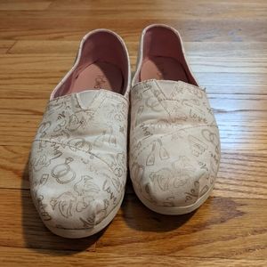 Rose gold wedding TOMS
